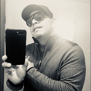 Meet your Posher, Cesar